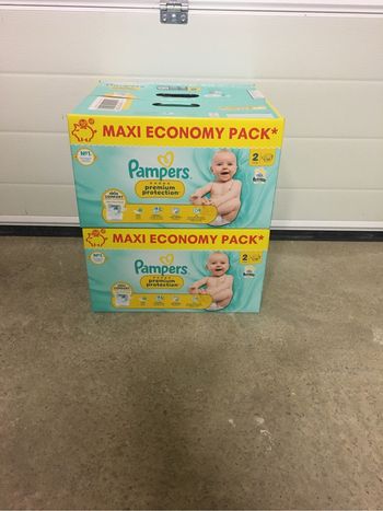 Couches Pampers premium protection taille 2