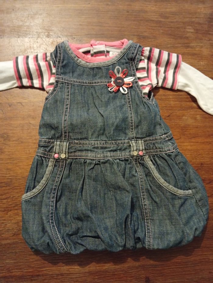 Ensemble taille 6 mois