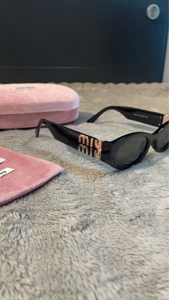 Lunette miu miu - photo numéro 3