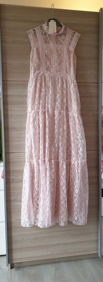 NEUVE superbe robe rose Claire T38/40