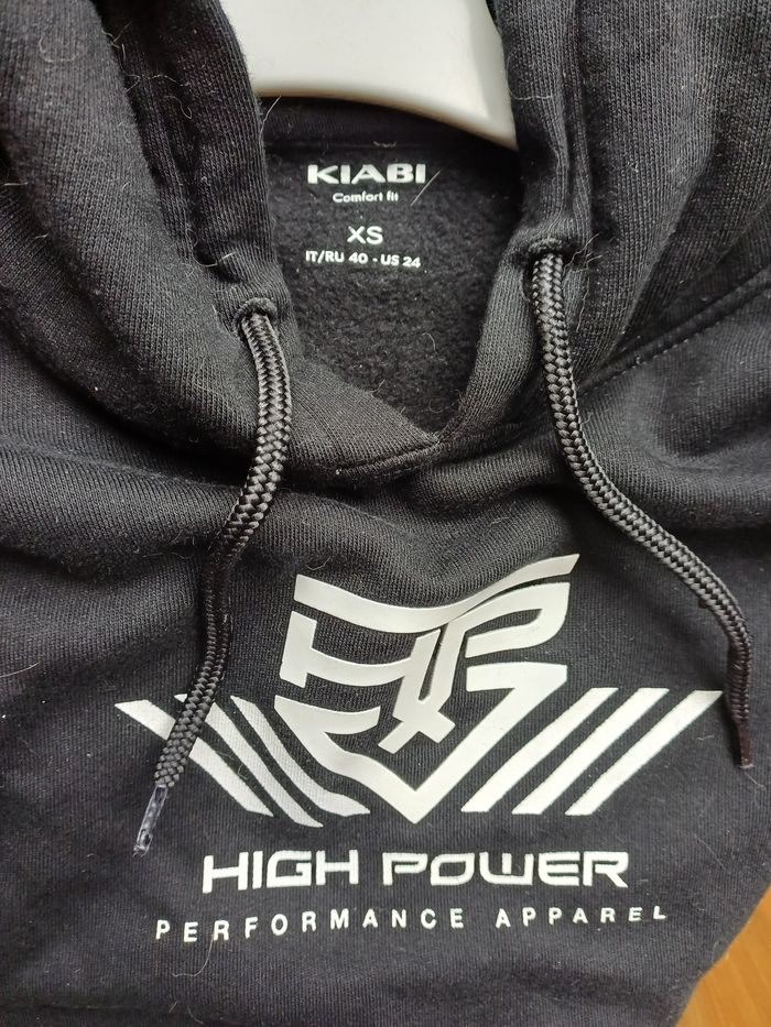 Sweat a capuche taille xs - photo numéro 2