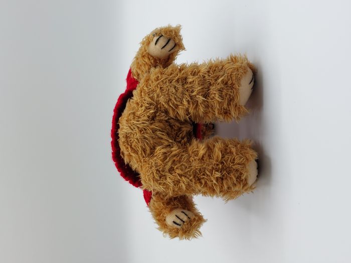 Peluche doudou ours beige brun miel LULU CASTAGNETTE pull rouge 16 cm assis - photo numéro 3