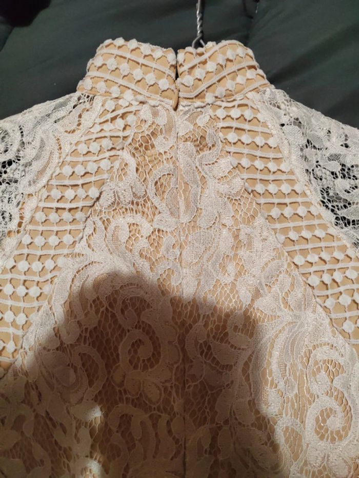 Robe blanche moulante femme comme neuf - photo numéro 2