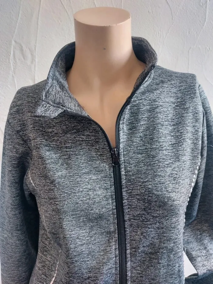 Veste Zippée Grise Taille 36 - photo numéro 2