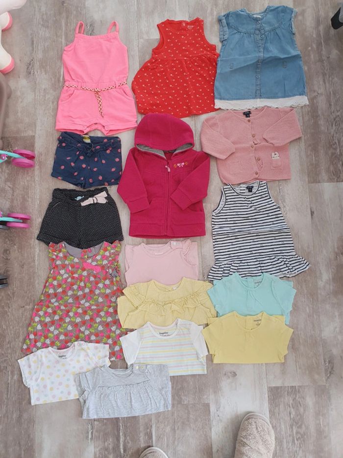 Lot vêtements fille 9mois