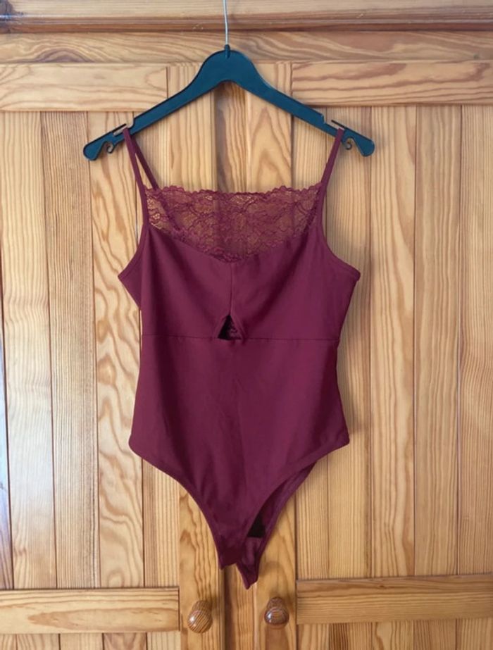 Body femme 38 jennyfer neuf