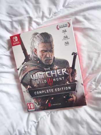 The witcher 3 Wild hunt édition complète sur switch neuf