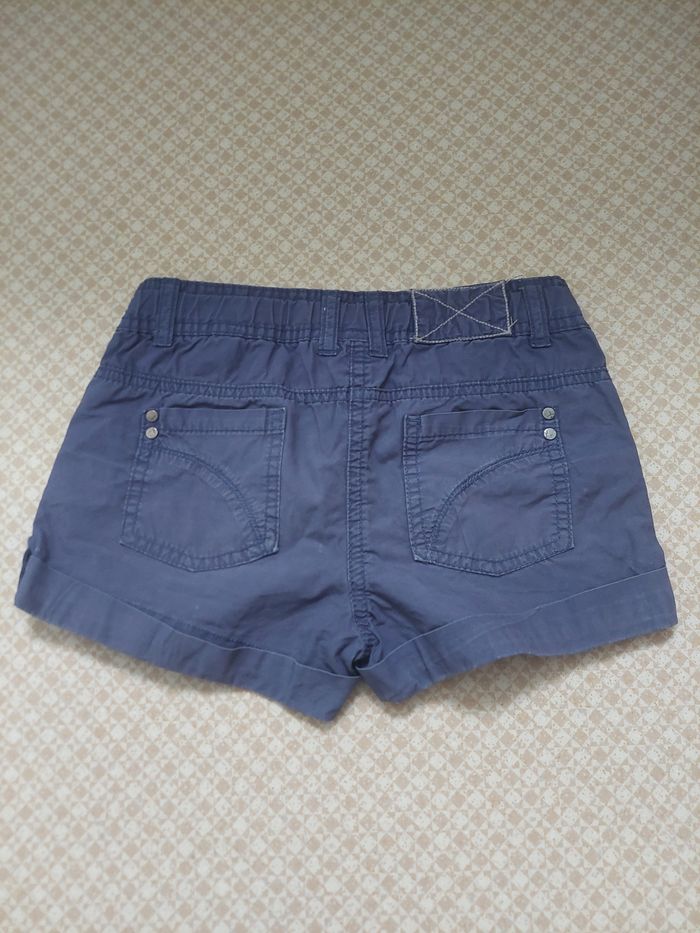 Short fille - photo numéro 2