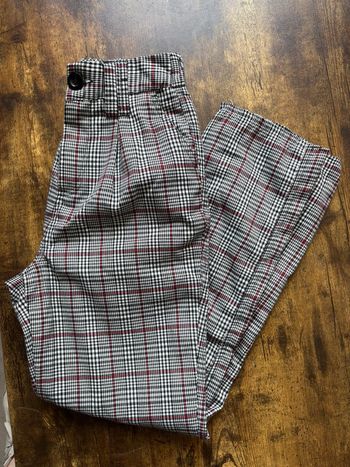 Pantalon à carreaux T32