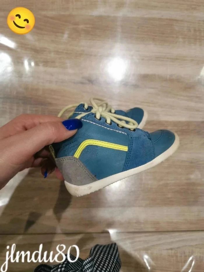 Chaussures 19 - photo numéro 4