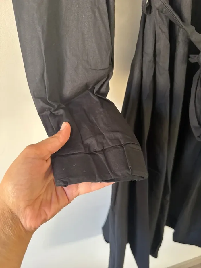 👗 Robe noir - effet chemise - taille unique - neuf sans étiquette - new collection - photo numéro 3