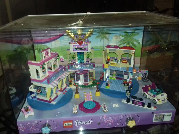 Rare vitrine lego friends - photo numéro 3