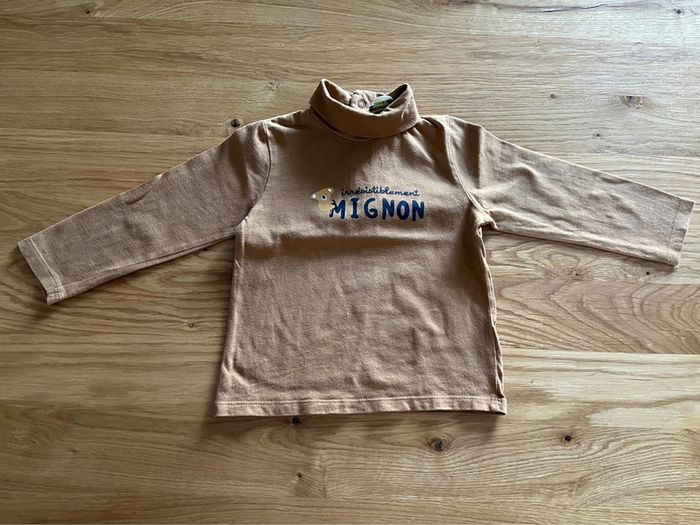 Sous-pull Tape á l’œil 24 mois