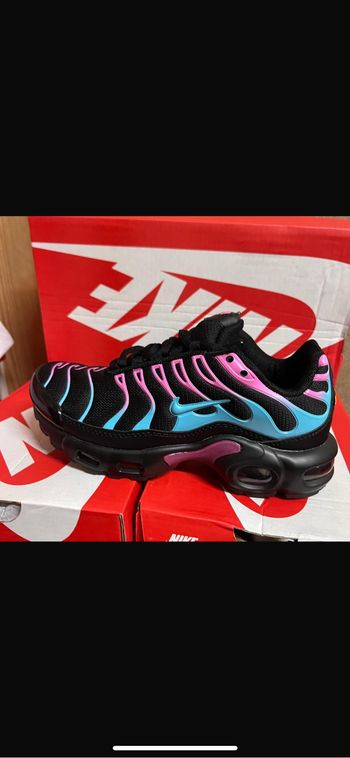 Nike tn noir rose Bleu 33