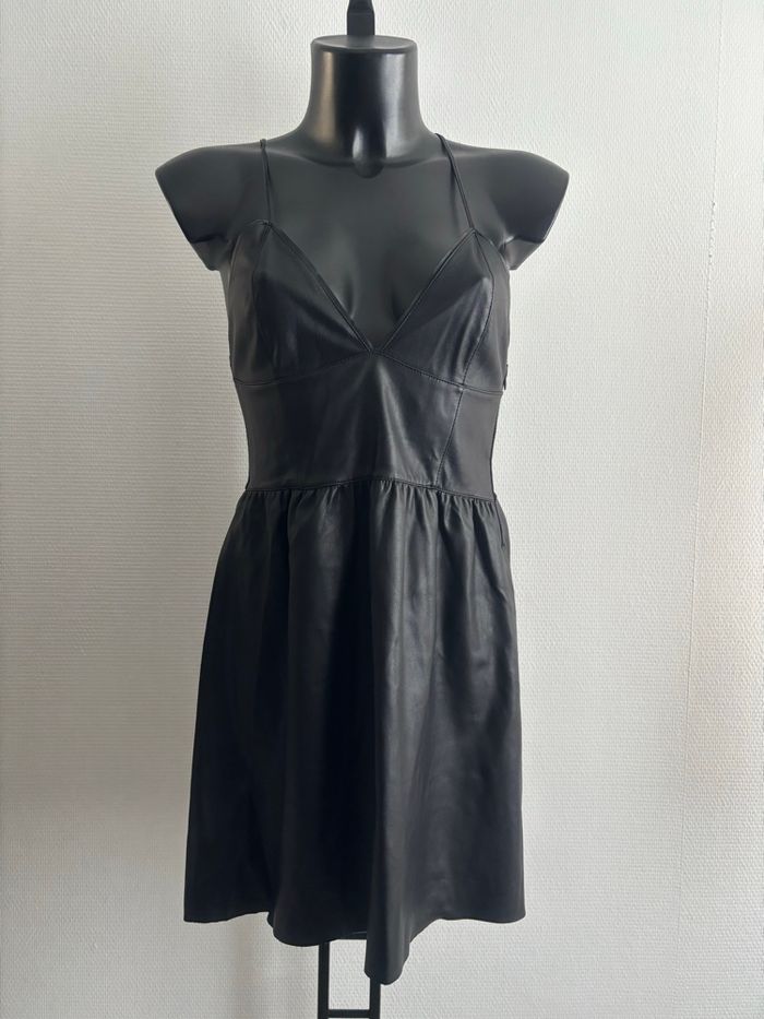 Robe sexy similicuir Zara neuve