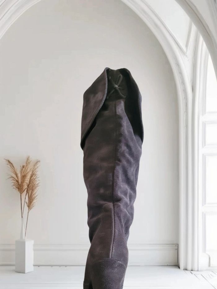 Bottes à talons en daim 👢 - photo numéro 4