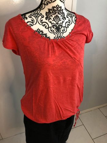 Teeshirt promod rose avec étoiles dorées taille 40