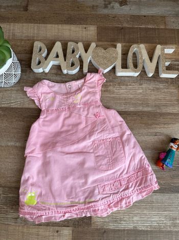 - Robe Orchestra    - 3 mois - Très bon état