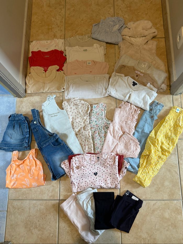 Lots 12 mois bébé fille