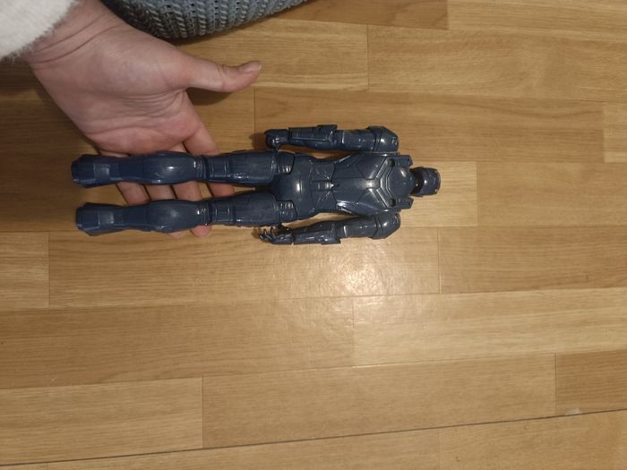 Figurine Titan Iron Man - photo numéro 2