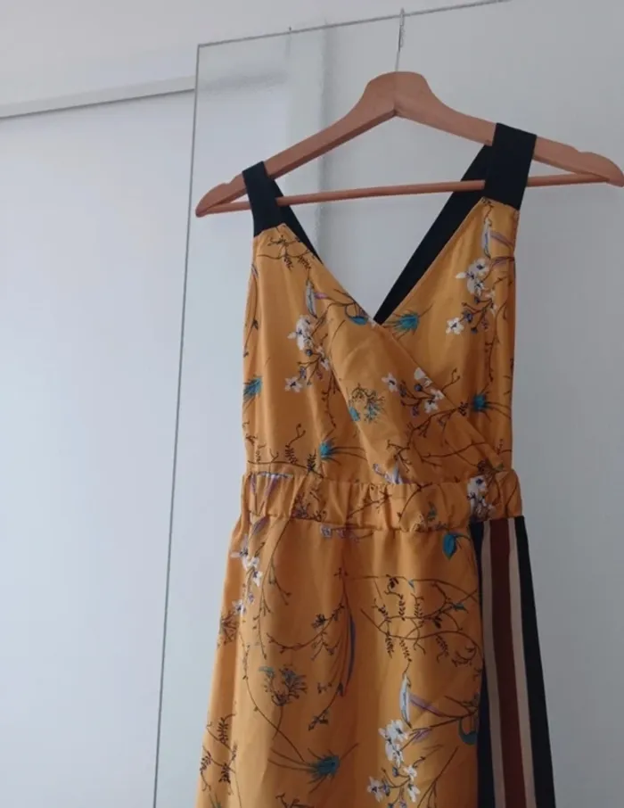 Robe longue bretelles entrouverte motifs - photo numéro 2