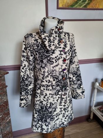 Manteau desigual 40( étiquette 42)