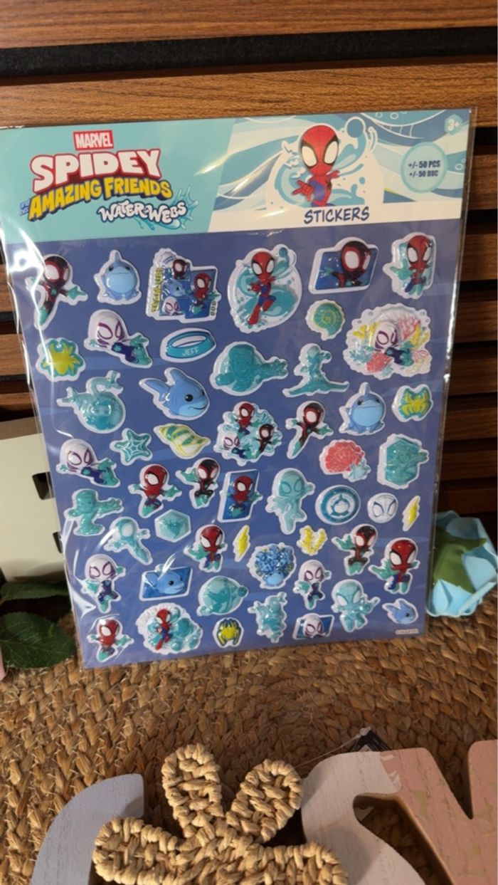 ✨ Lot de stickers Spidey et ses amis extraordinaires 🕷️💙 - photo numéro 1