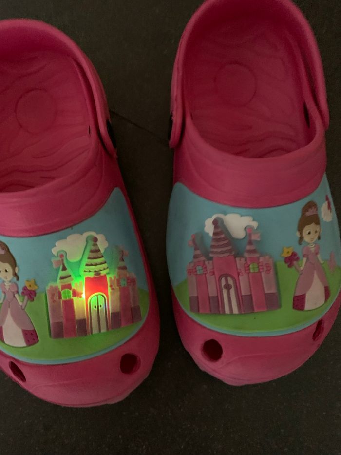 Sabots lumineux princesses. 28 - photo numéro 2