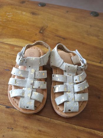 Chaussures bébé Atelier Mégis cuir 