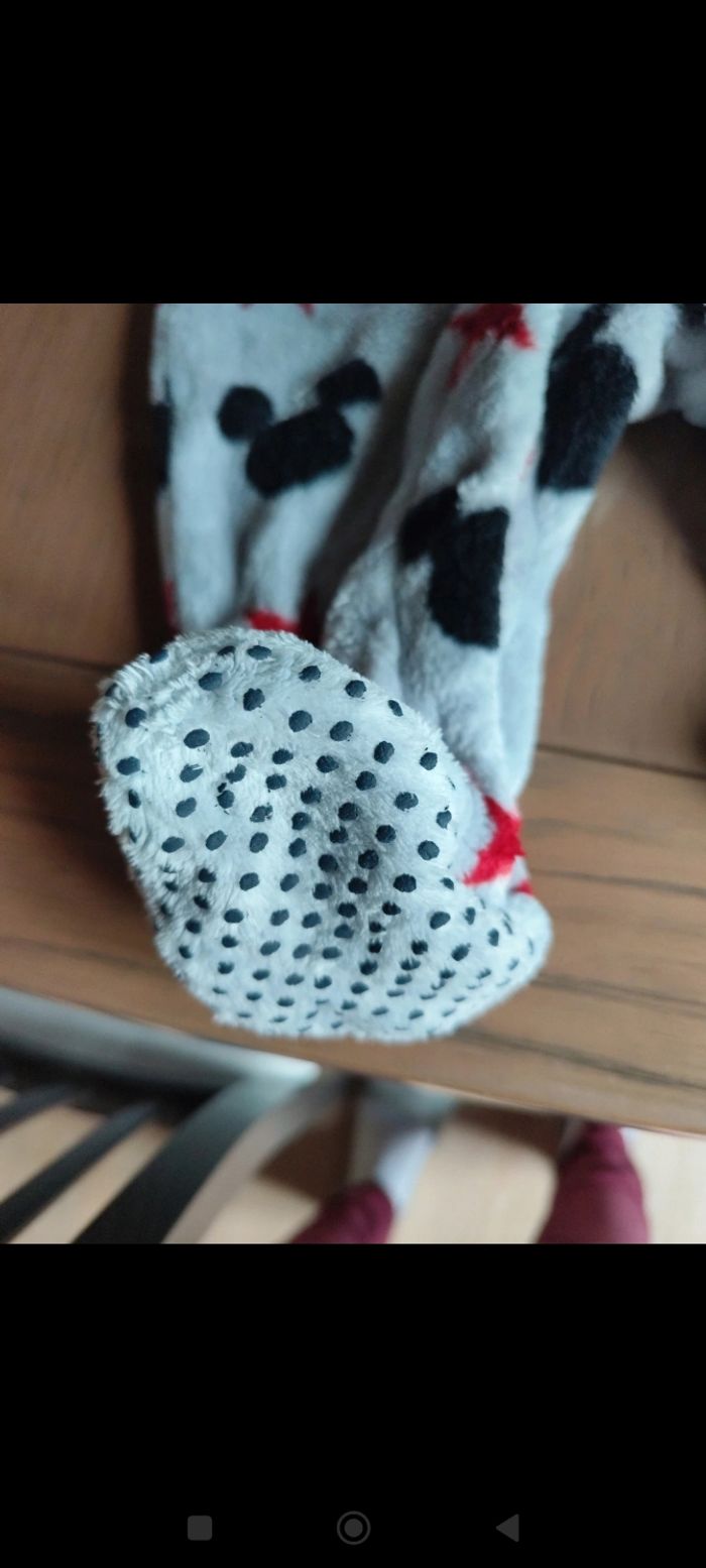 Pyjamas Mickey hiver 6 mois - photo numéro 4