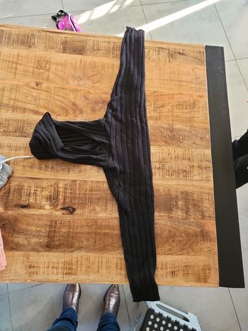 Haut court à capuche 8-9ans