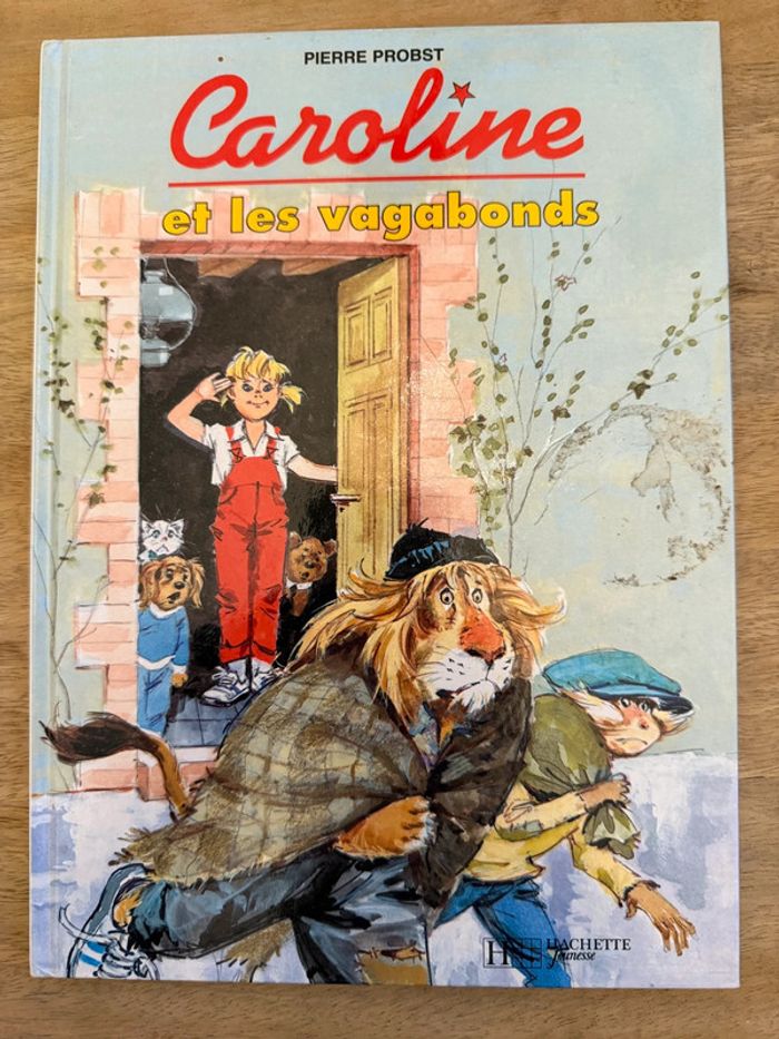 Livre vintage ancien Caroline et les Vagabonds (sans autocollant) Pierre Probst