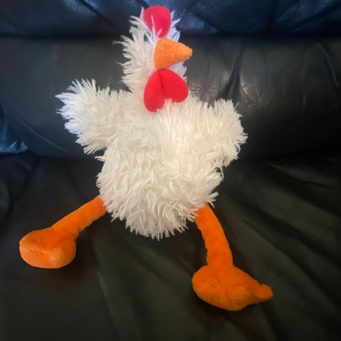 Peluche doudou poule blanche rouge et orange 25cm jumi