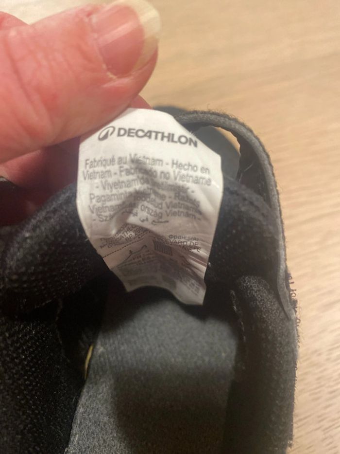 Baskets Décathlon pointure 30 - photo numéro 6