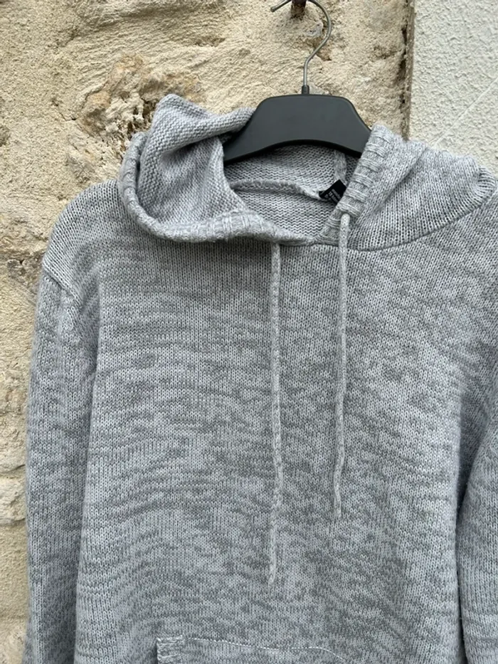 Pull à capuche - photo numéro 2