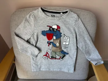 Tee shirt manches longues C&A 4 ans