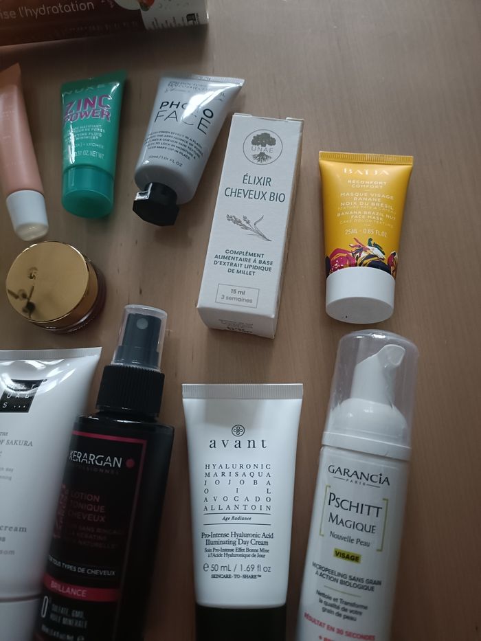 LOT DE 13 PRODUITS COSMETIQUES NEUFS - photo numéro 4