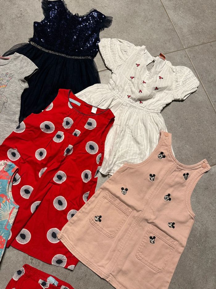 Lot de robes 3 ans - photo numéro 3