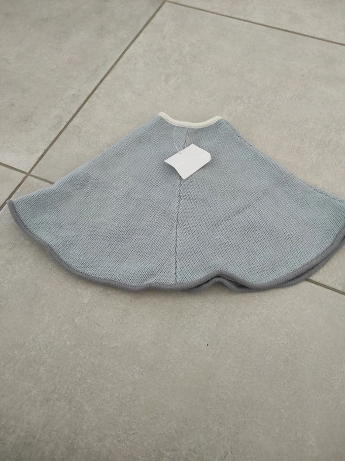 Cape 12 mois aubisou neuve - photo numéro 2