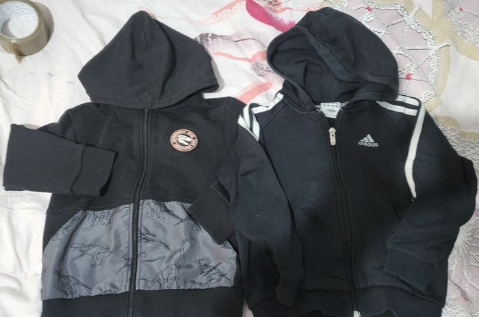 Lot vêtements garçons  6 ans - photo numéro 4