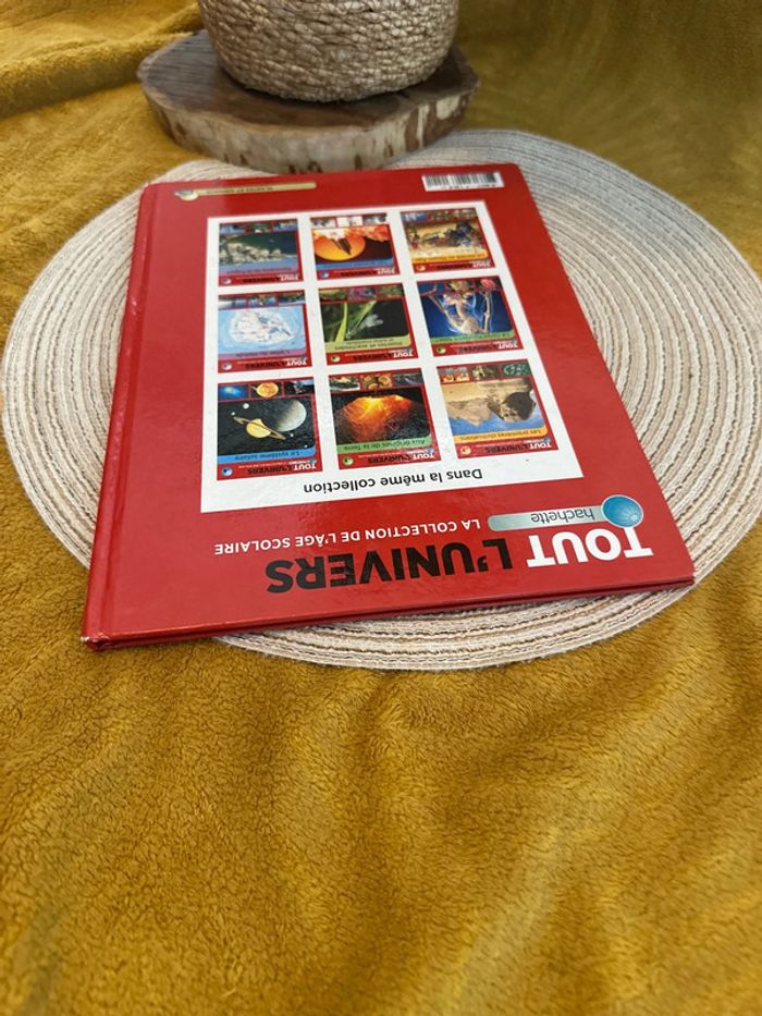 Livres Tout l’univers 1&3 - photo numéro 5
