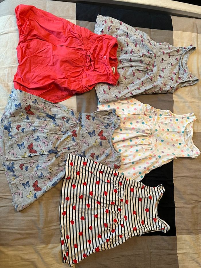 Lot de 5 robes 18 mois