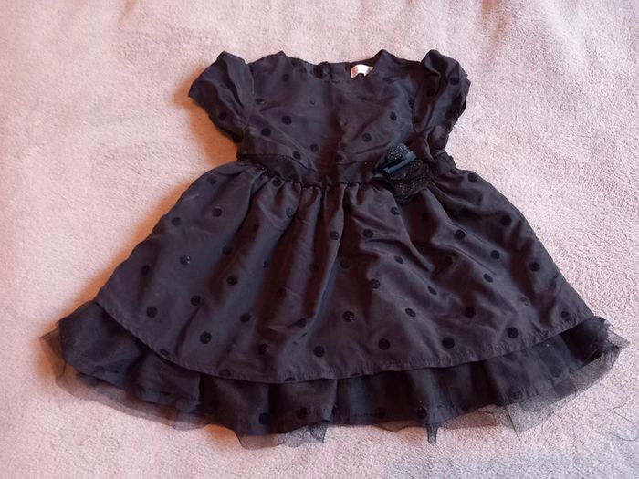 Robe Noire Taille 9 mois