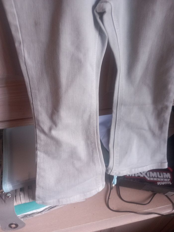 Jeans gris 3/4 ans Zara - photo numéro 2