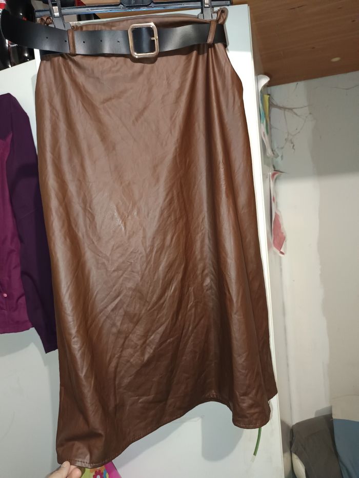 Jupe simili cuir - photo numéro 2