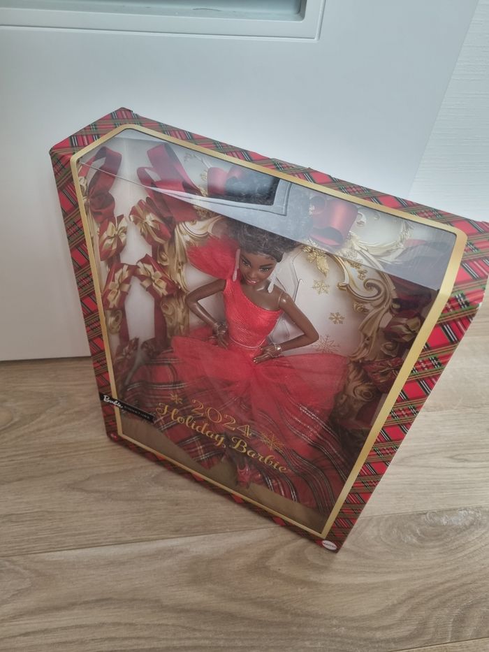 Poupée barbie noel 2024 - photo numéro 2