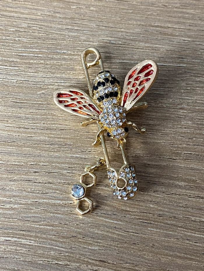 Broche abeille tendances - photo numéro 3