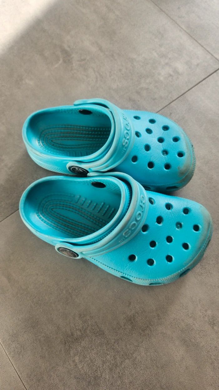 Crocs bleu