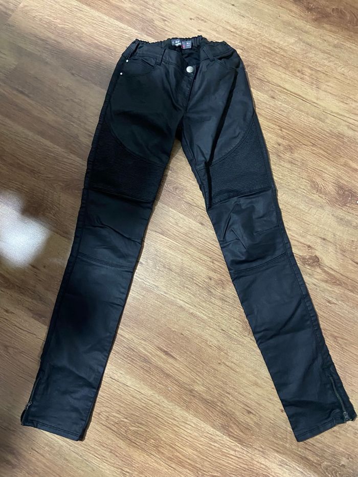 Pantalon noir - photo numéro 3