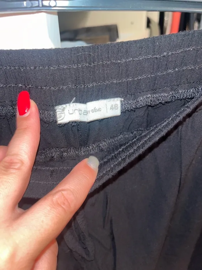 Pantalon ajusté noir - photo numéro 3